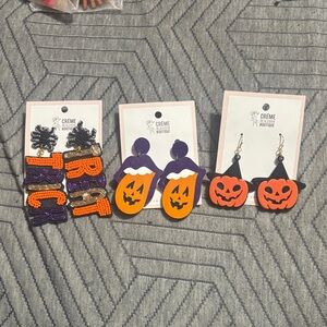 Créme de la crema boutique earring bundle